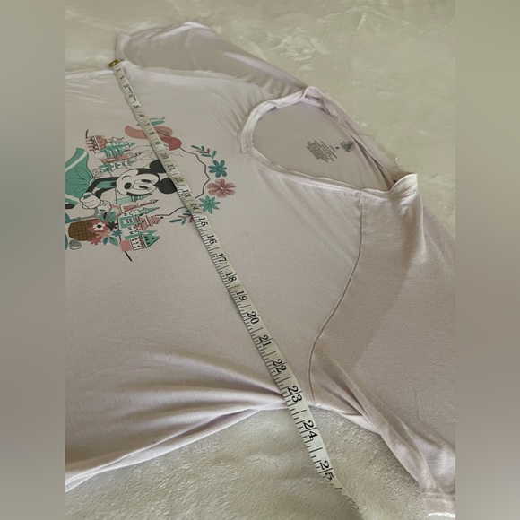 Disney Parks 2020 EPCOT Minnie Mouse in Bloom Flower & Garden Festival T-Shirt M - Picture 4 of 6